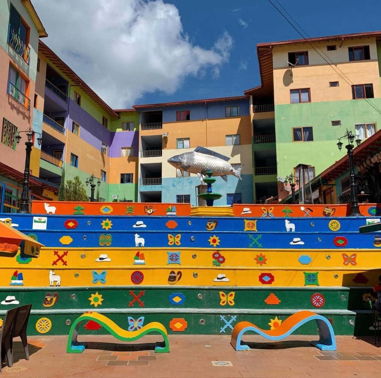 Apartamento Plazoleta De Colores Apartamento Guatapé Exterior foto