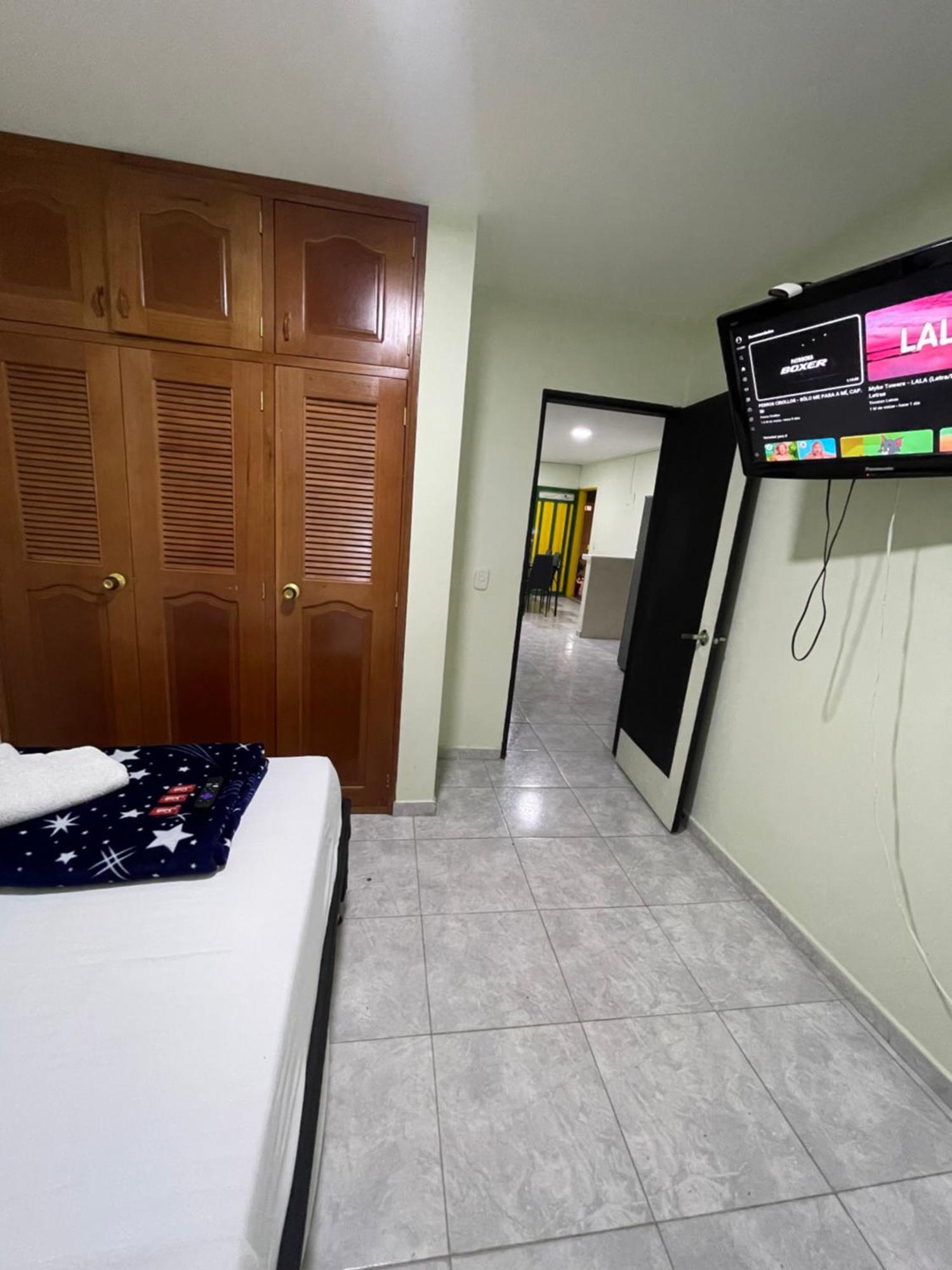 Apartamento Plazoleta De Colores Apartamento Guatapé Exterior foto